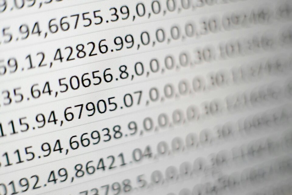 Die Evolution der Programmiersprachen: Von den Anfängen bis zur Gegenwart